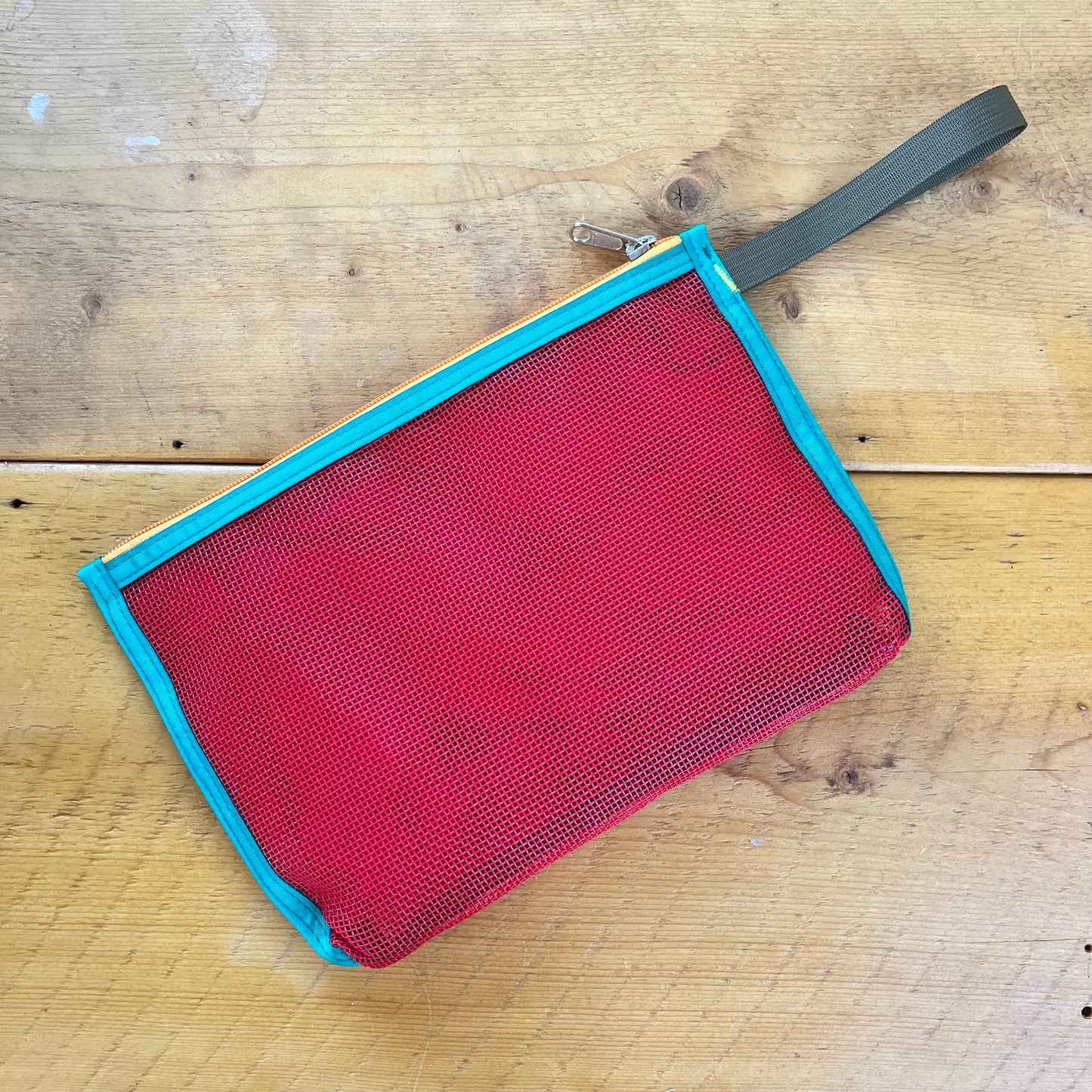 the Keeper | simply red